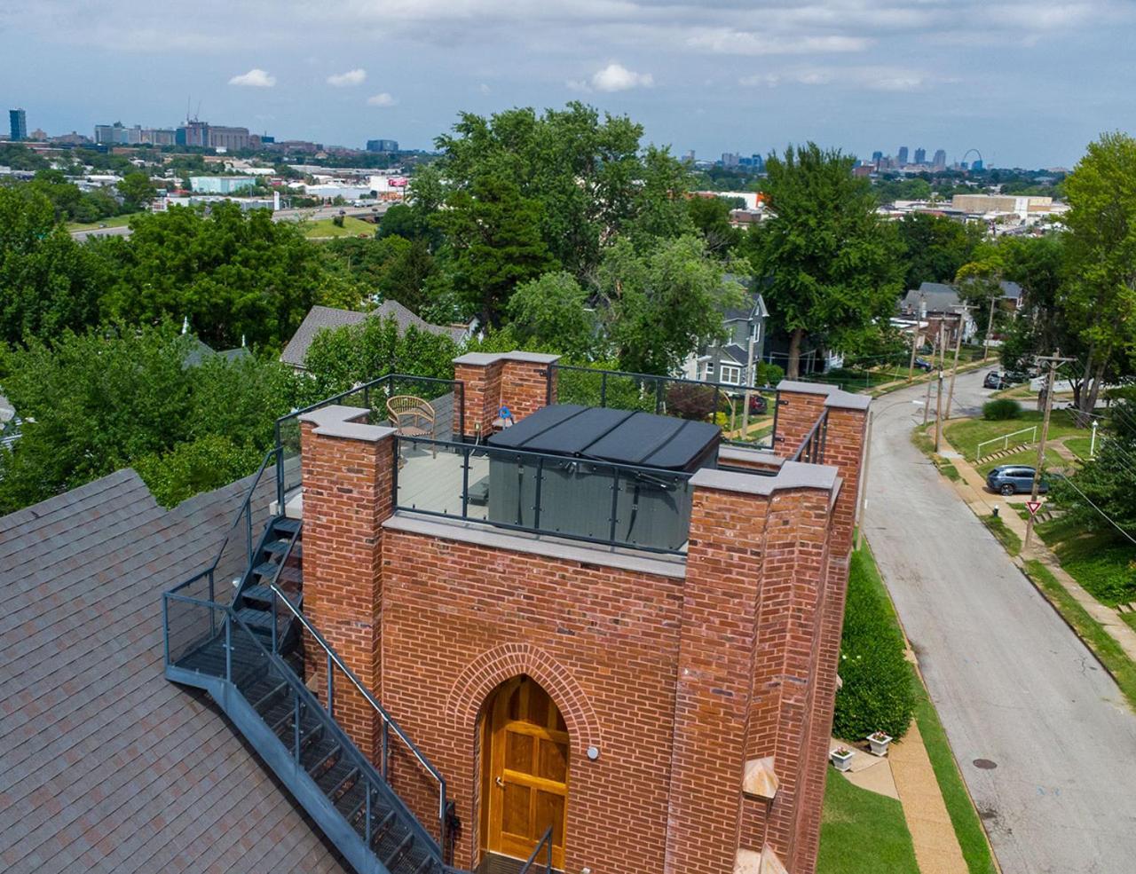 Gothic Heights Inn Clifton Heights 外观 照片