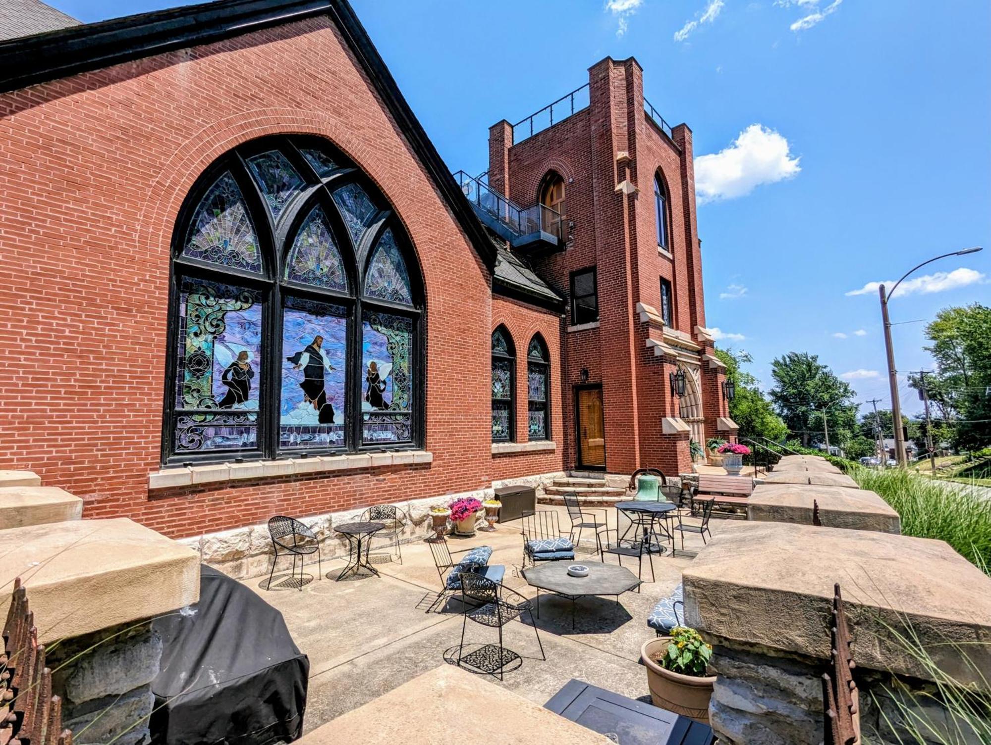 Gothic Heights Inn Clifton Heights 外观 照片