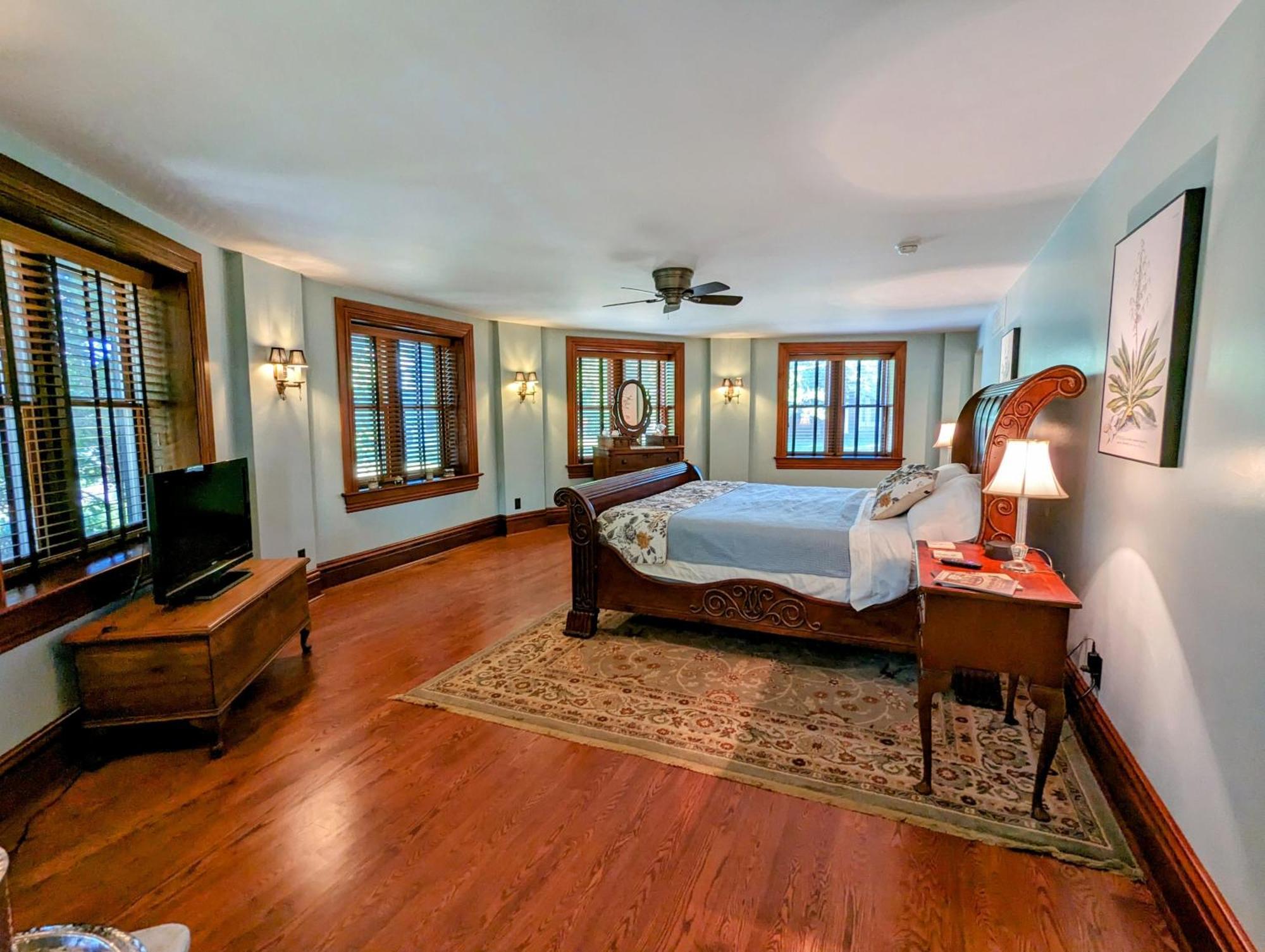 Gothic Heights Inn Clifton Heights 客房 照片